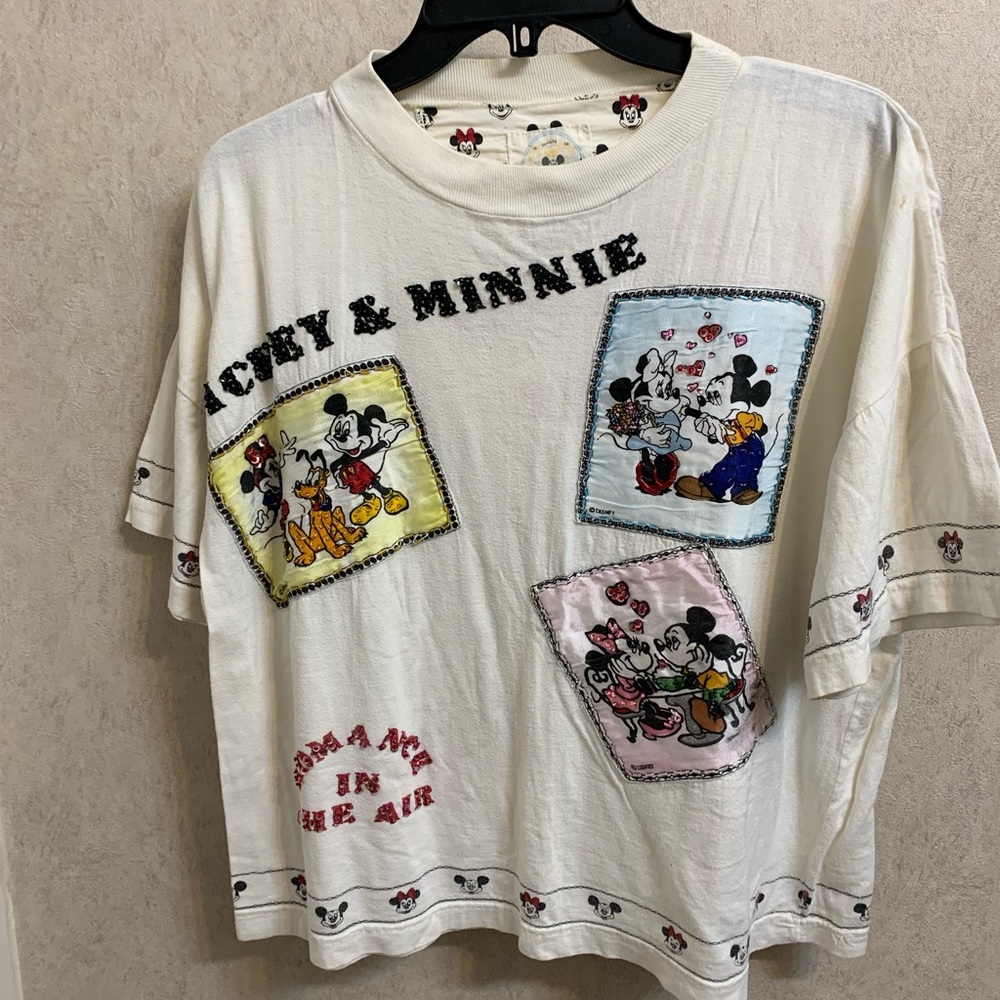 Mickey Loves Minnie T-Shirt